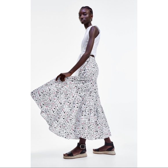 NWT! Zara Floral Print Skirt - Size XS-S - Picture 3 of 4